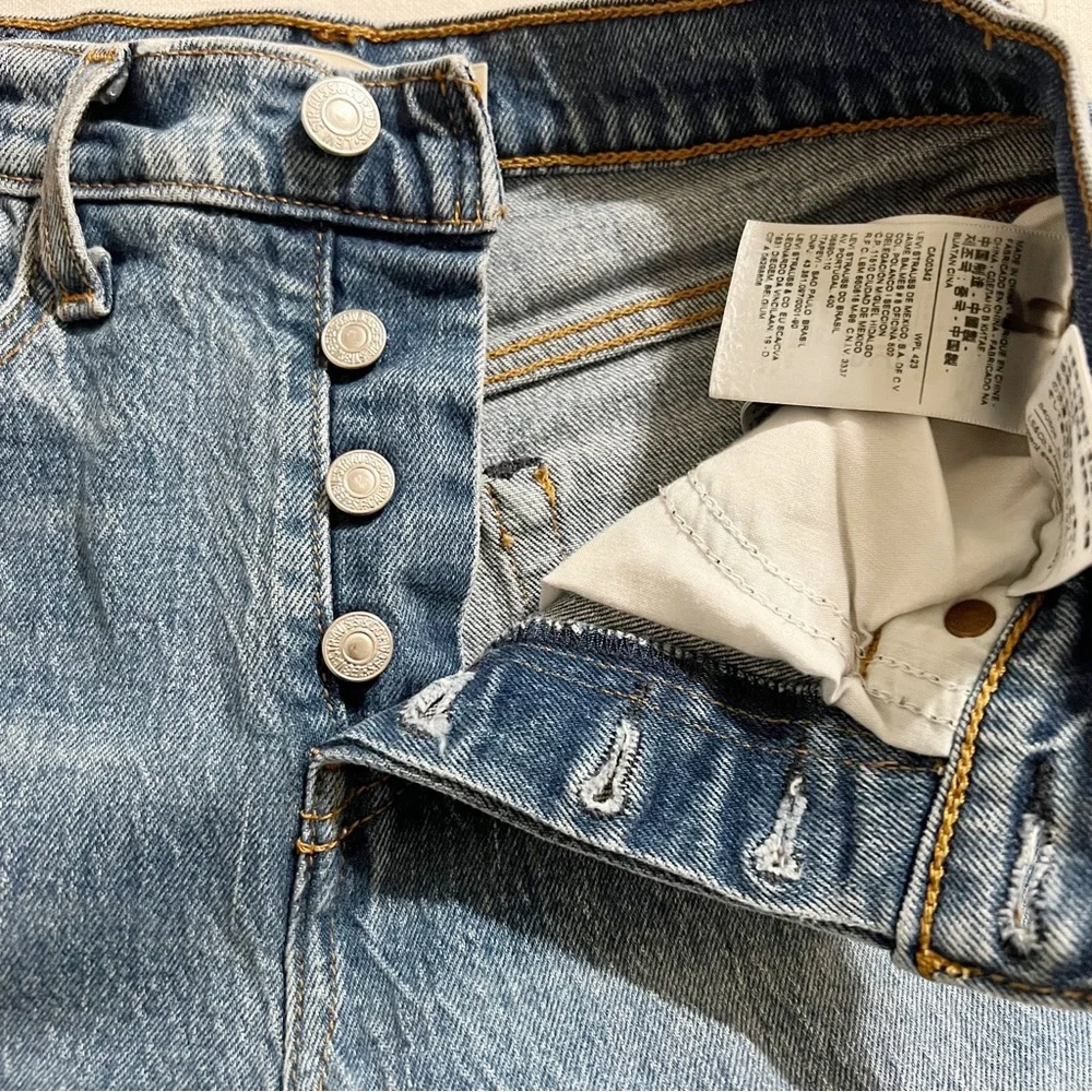 Levi's Wedgie Straight in‎ Love Triangle